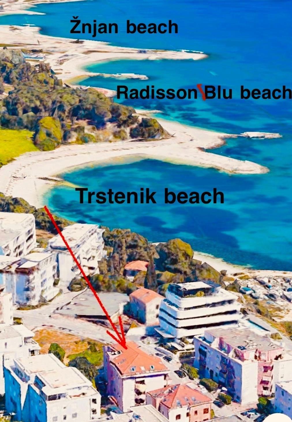 Beachside Apartment Attico Сплит Екстериор снимка